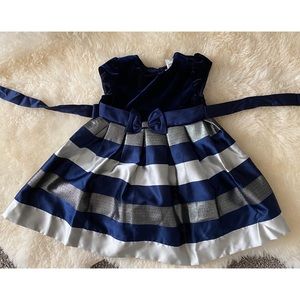 JONA MICHELLE GIRLS NAVY AND SILVER DRESS 3T